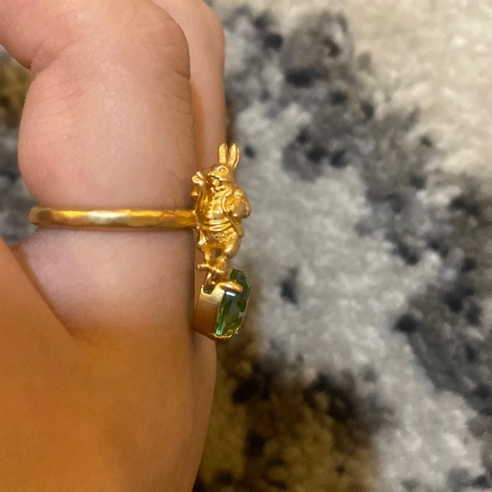 Dior Dream Ring size M Gold Finish Metal With Green Crystal - Picture 3 of 8